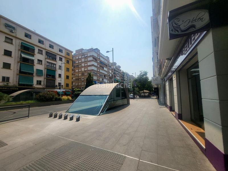 Foto 587b4fda-f73e-492d-98e7-cbd22bfdc466. Lloguer local comercial a Camino de Ronda Granada