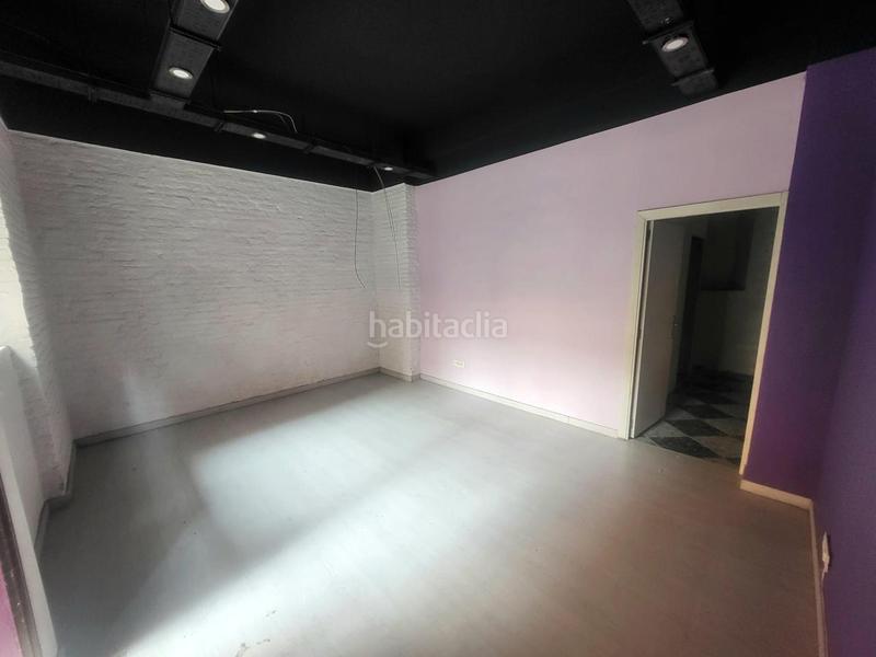 Foto c41de604-ba72-40fc-ace1-cff0c91b1c2c. Lloguer local comercial a Camino de Ronda Granada