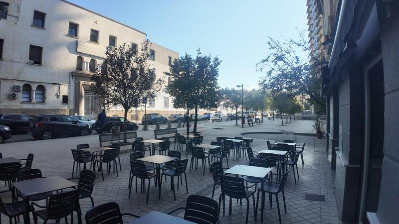 Foto 4aaff2e5-4832-45d2-bc60-04fe2b7a798f. Business premise in Plaza de Toros Granada