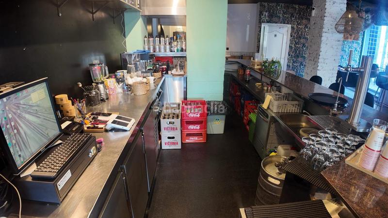 Foto cbb0cff7-3b22-407c-b3a4-604f8cdc64f1. Business premise in Plaza de Toros Granada