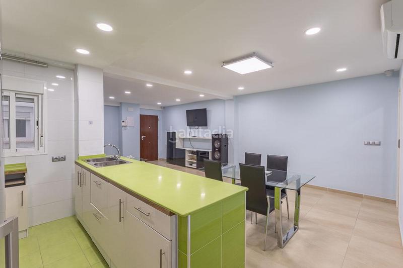 Foto 7a79de8a-4ac8-48ba-bf3f-f5dab81da778. Piso en Camino de Ronda Granada