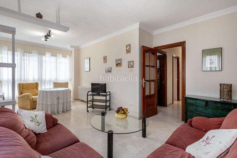 Foto d035b9e6-1c8c-4e9b-b782-ab7fce983404. Planta baixa amb aparcament a San Francisco Javier Granada
