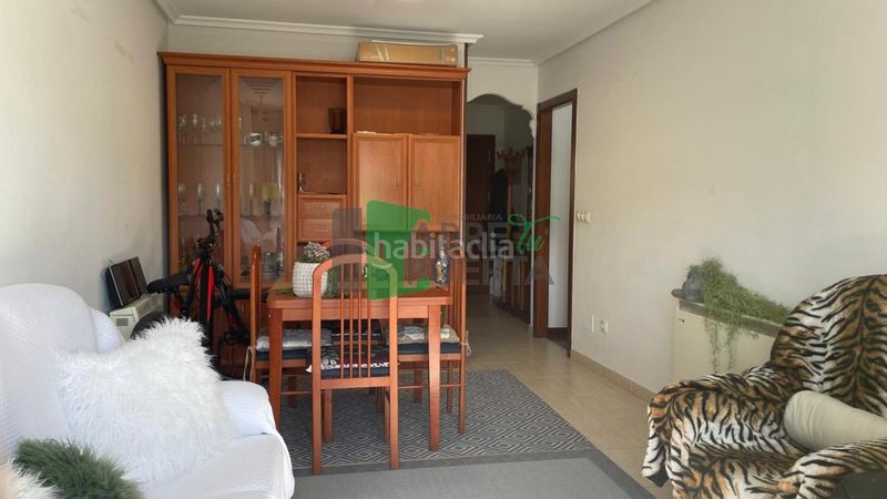 Foto 48f10f74-2517-49a8-8202-73b6f21085eb. Apartament amb calefacció aparcament a Barbadás
