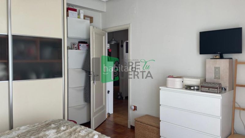 Foto 3fdf64a7-418a-4fbc-a535-cb24e038073c. Apartament amb calefacció a Centro Ourense