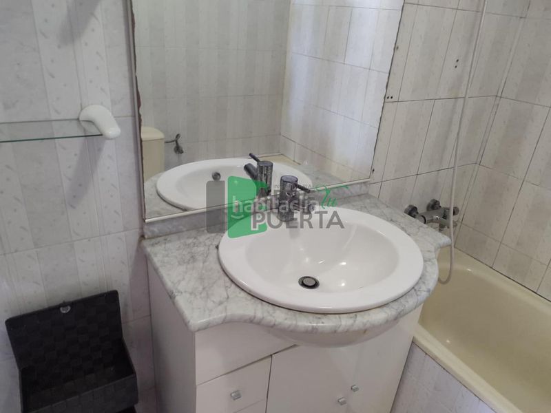 Foto ba075b22-8e2b-495d-8b11-4ba870f9aa46. Pis amb calefacció aparcament a Barrocanes Ourense