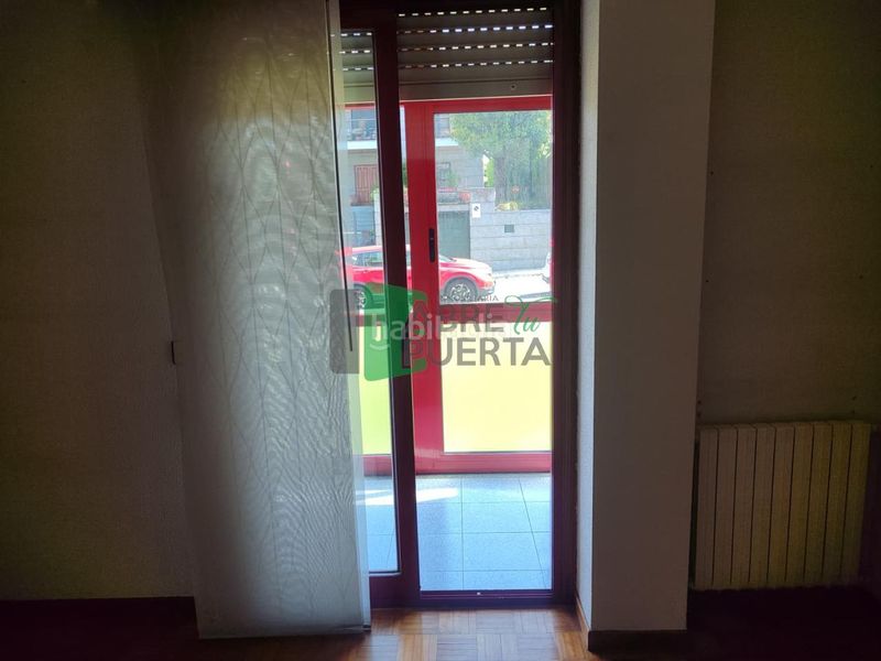 Foto caa069b2-308c-45b9-81e1-28b485e62b88. Pis amb calefacció aparcament a Barrocanes Ourense
