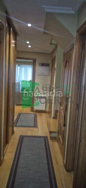 Foto a0dbcbc7-b817-49ed-a258-55d250bcf238. Pis amb calefacció aparcament a Couto Ourense