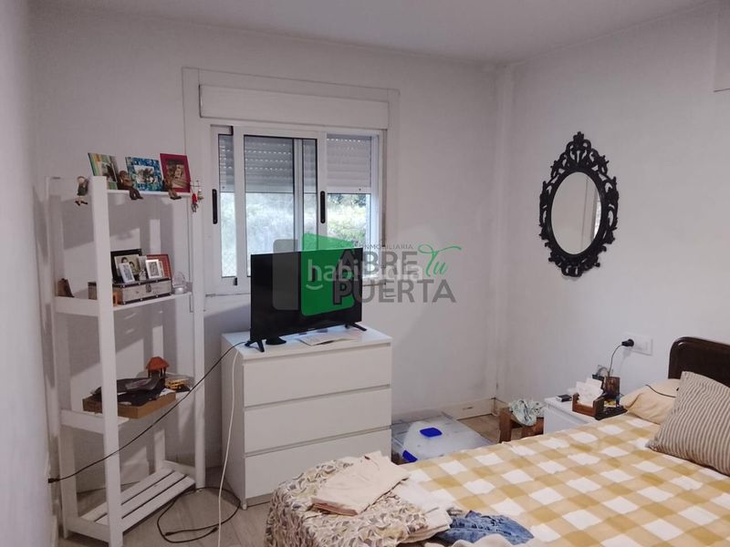 Foto 49358897-9b59-4716-8e2a-52fa3ea4d646. Casa amb calefacció aparcament a Leiro