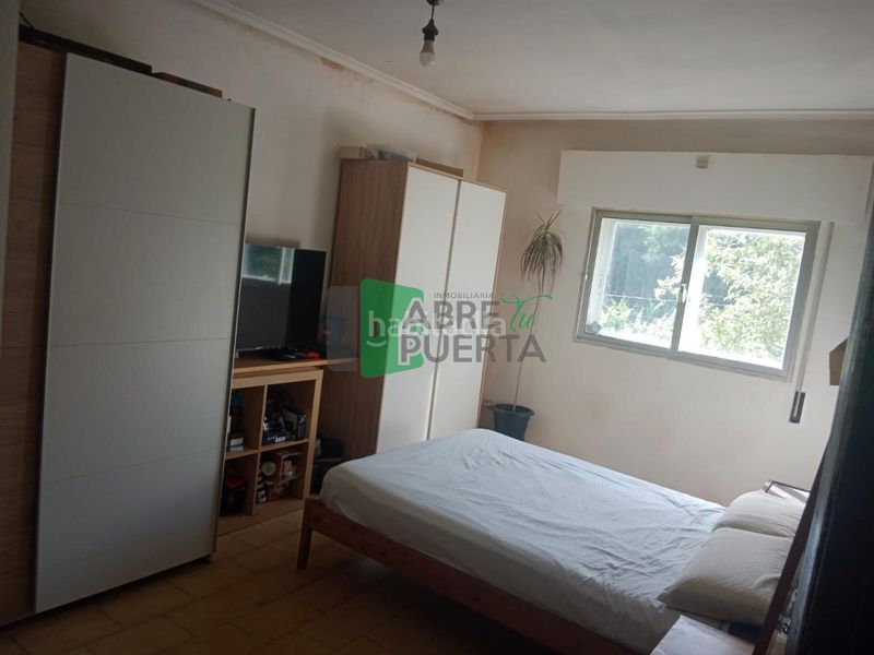 Foto 6dd87403-2069-4554-a1cd-bae627a87729. Casa amb calefacció aparcament a Leiro