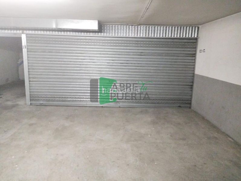 Foto 2888f677-6426-4376-aa22-c302a162724a. Aparcament cotxe a Couto Ourense
