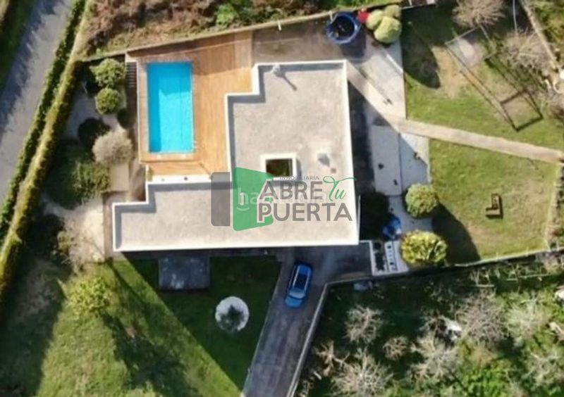 Foto 8fa2723f-633f-444c-8aa0-06800ec0f442. Xalet amb calefacció aparcament piscina a Merca (A)