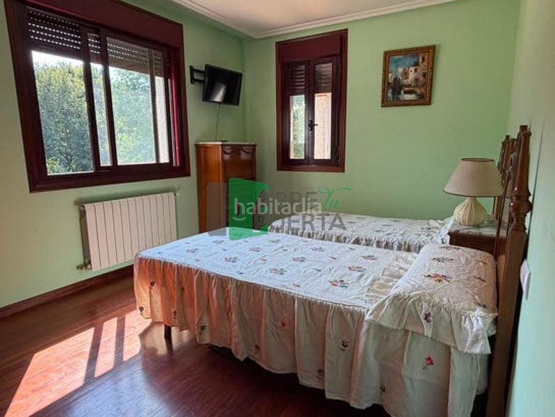 Foto ea7036e7-33dc-4f29-b586-499336a61bd4. Chalet en Amoeiro