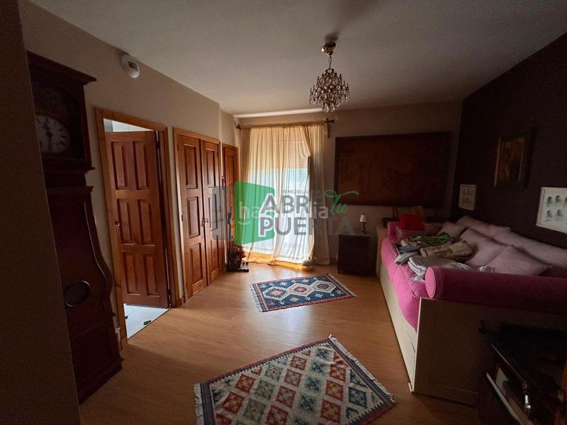 Foto ed499073-eab9-4514-a495-93e9ea86caca. Casa amb calefacció piscina a Amoeiro