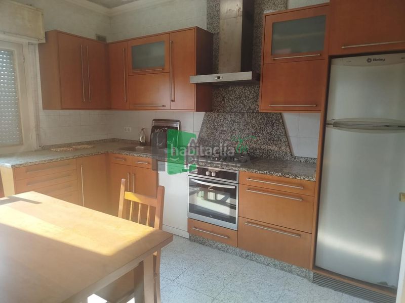 Foto ea096972-5761-4787-97c9-d9aebb346725. Edifici a Ventiun Ourense