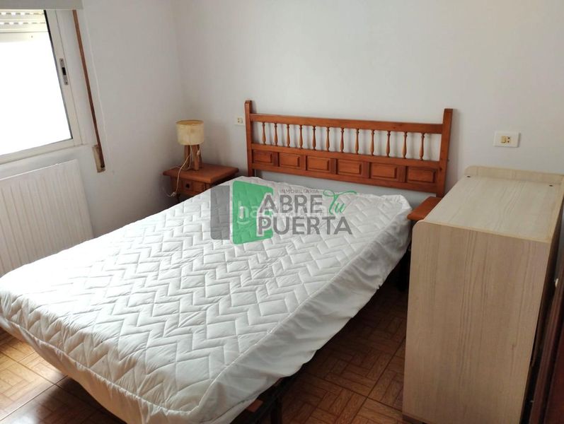 Foto d55045e2-34ef-4321-9d12-3f9a353ddecd. Àtic amb calefacció a Pobra de Trives (A)