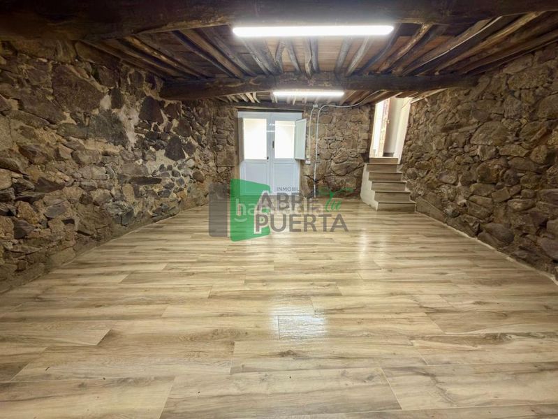 Foto 678b27aa-571d-46bd-989a-479d6d10d200. Xalet amb calefacció a A Ponte Ourense