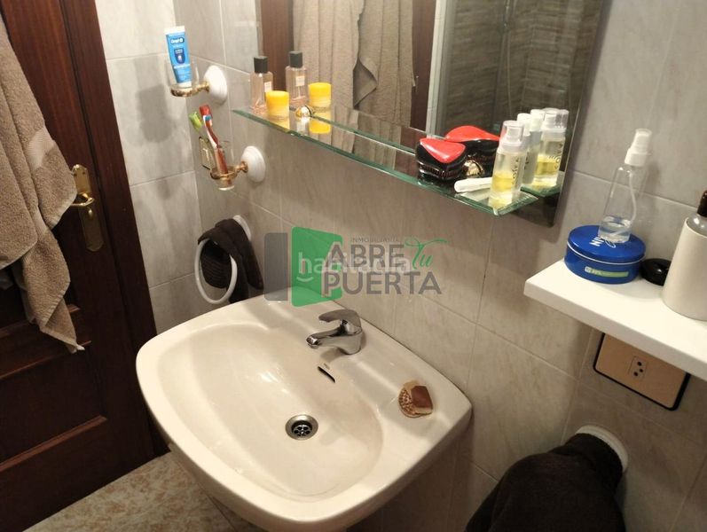 Foto 7b3445f8-1515-4725-b520-5903bfce5e56. Casa amb calefacció aparcament a Amoeiro