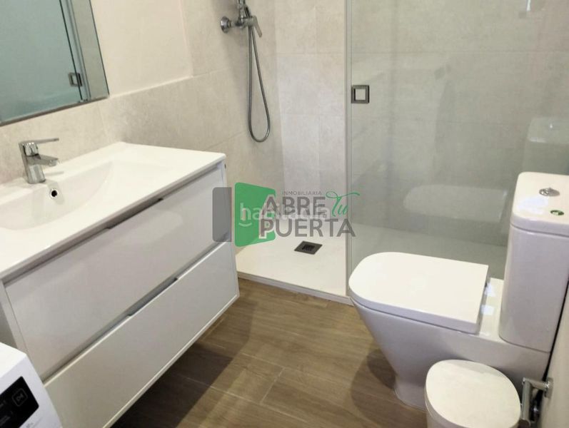 Foto e2ccd74e-4ada-42c8-aca3-d1bb594d42f0. Casa amb calefacció aparcament a Amoeiro