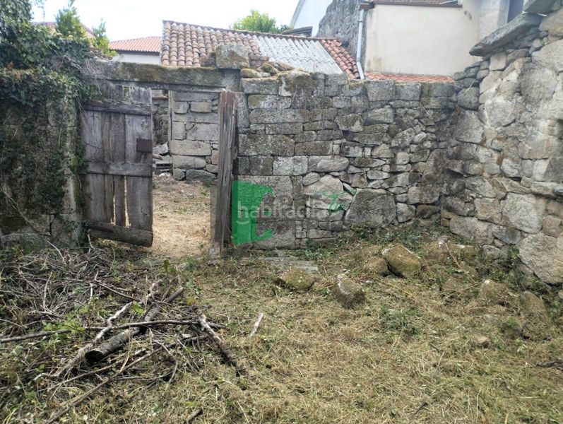 Foto a520f6a1-6318-4e02-b2b5-403c681606cc. Casa amb aparcament a Amoeiro