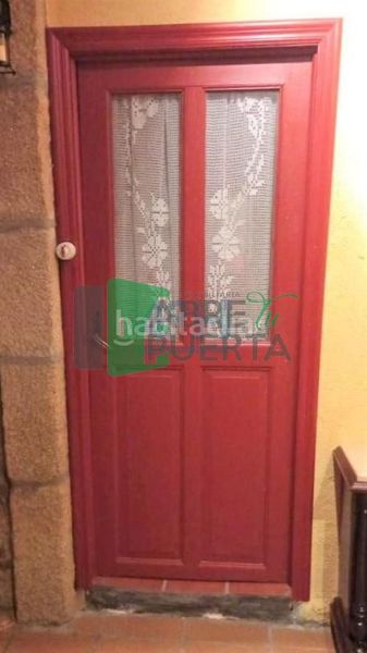 Foto 01a89b86-c20b-4503-aad9-316099e61640. Chalet en Amoeiro