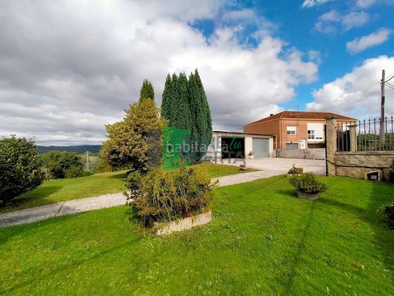 Foto 06a8c8b8-51c4-4c48-b691-0ede4854d794. Chalet en Amoeiro