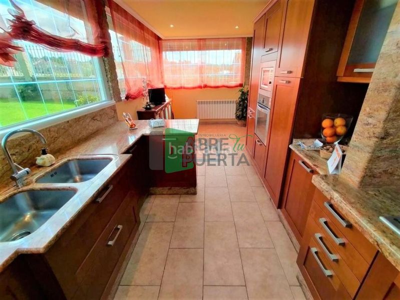 Foto 7dd870f7-4a47-4018-96f3-9d2d712c0f29. Chalet en Amoeiro