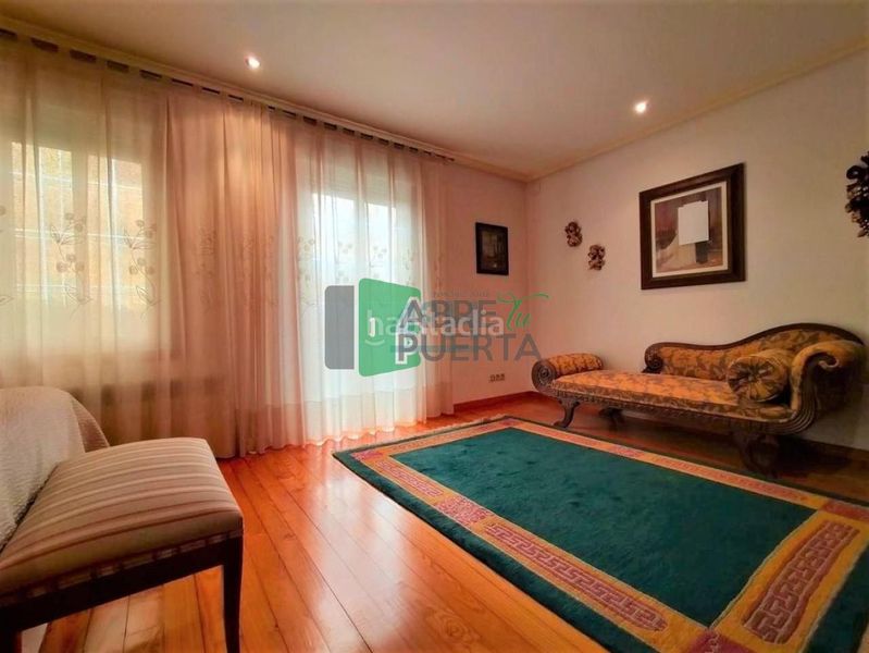 Foto d7cdb349-3e6e-40e6-9f37-d98d5f24008b. Chalet en Amoeiro