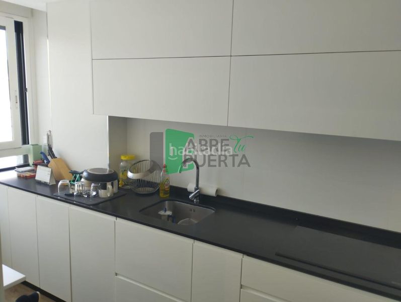 Foto 15970d11-be5d-44f9-9351-62de95502698. Rent flat with heating parking in Centro Ourense