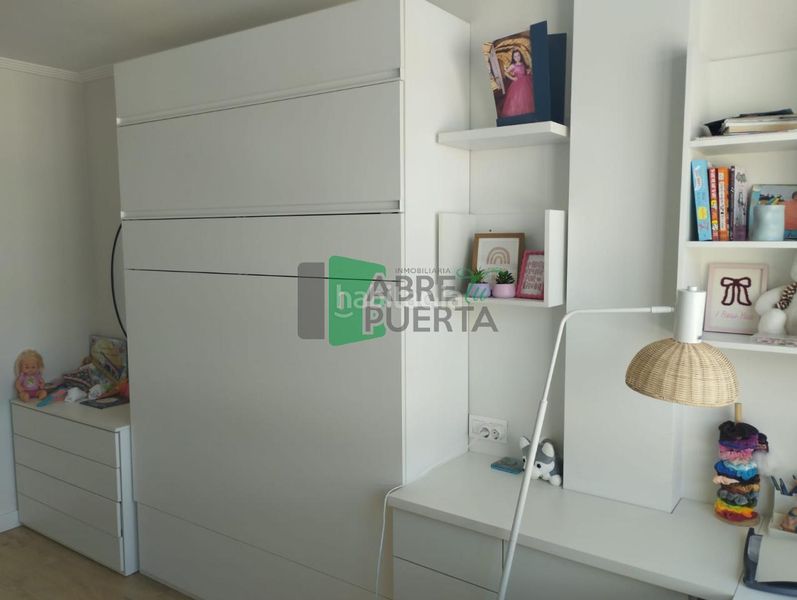Foto 80265fca-fc43-4584-aef0-46b9fb174e04. Rent flat with heating parking in Centro Ourense