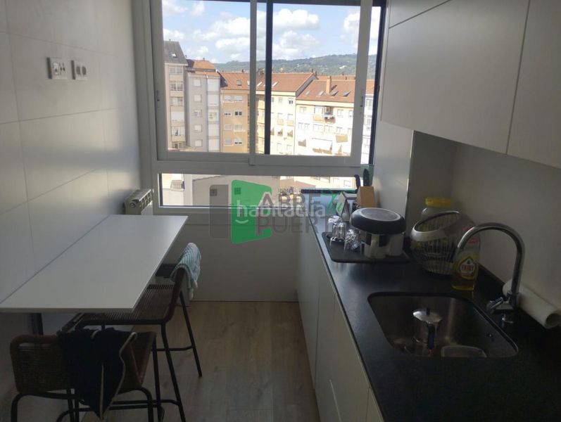 Foto e2148713-5f44-4b43-8326-18b769cec0fb. Rent flat with heating parking in Centro Ourense