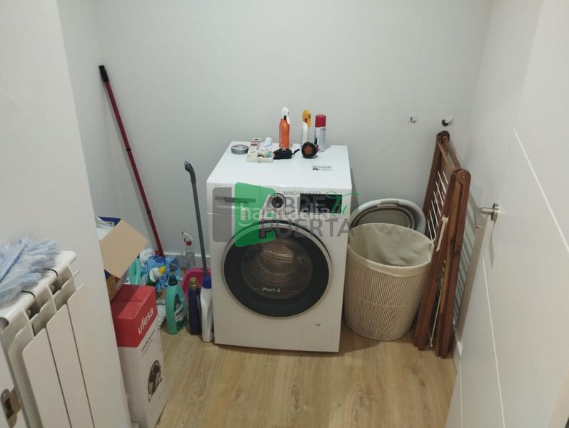 Foto e8b56b9d-bde8-4b14-a85b-f37680c56fbb. Rent flat with heating parking in Centro Ourense