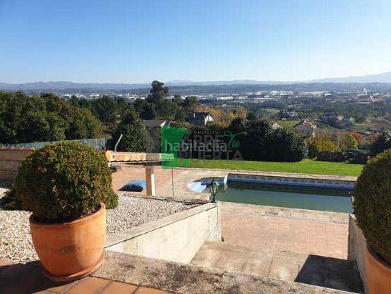 Foto 50bf9975-91ba-40db-a7e3-e8acc2504833. Xalet amb calefacció piscina a Barrocanes Ourense
