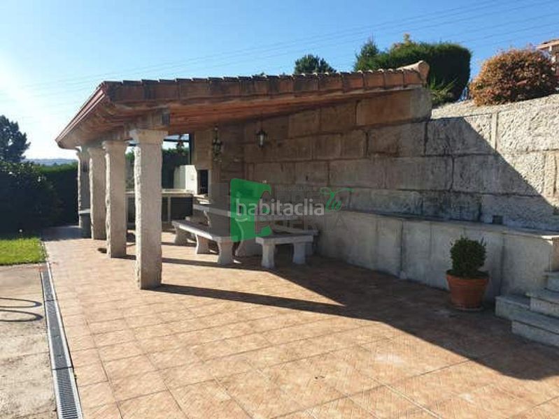 Foto d060f173-d152-472d-8014-581a4bcae621. Xalet amb calefacció piscina a Barrocanes Ourense