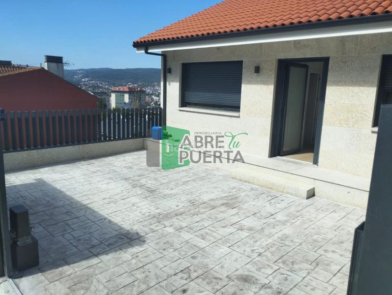 Foto dac383b5-6b2c-4b3f-a5d0-73f17e4c23fa. Xalet amb calefacció a Barrocanes Ourense