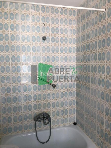 Foto 4b04587a-5ca6-44ff-9960-f9910f1e2616. Pis amb calefacció a Couto Ourense
