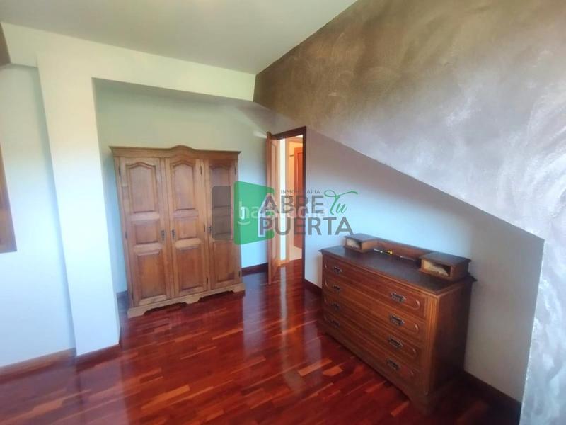 Foto 56cca029-51cf-41b2-8eda-f9c8d3c4ac6f. Dúplex amb calefacció aparcament a Allariz