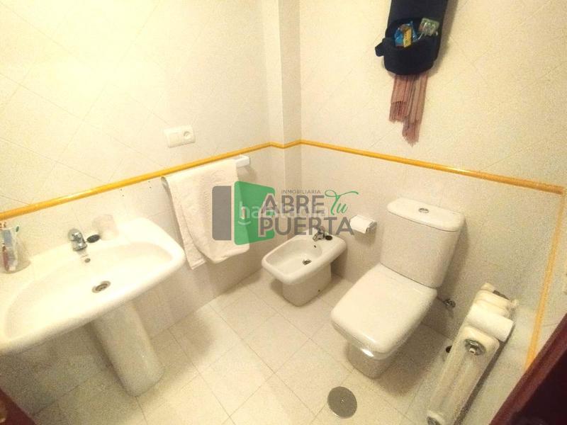 Foto d93ecec5-116f-4cc5-b95c-5af16f9d4b17. Dúplex amb calefacció aparcament a Allariz