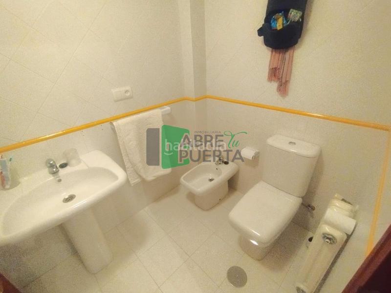 Foto dcc8809e-9b6d-42b1-81a4-120103a06368. Dúplex amb calefacció aparcament a Allariz