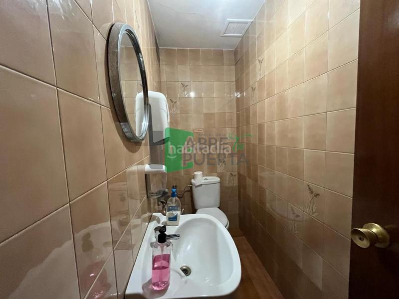 Foto d57d1092-7a09-4db8-a169-91a045a45ca3. Bureau avec chauffage dans Centro Ourense