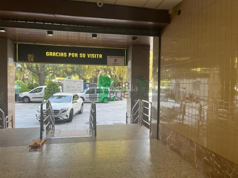 Foto e7e38d2e-ada5-4474-8cc6-f903a68c0c5d. Bureau avec chauffage dans Centro Ourense