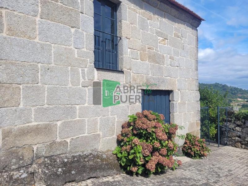 Foto 63dc9fff-bd2d-4e58-899f-54cecc4fe9c3. Casale con riscaldamento in Beade