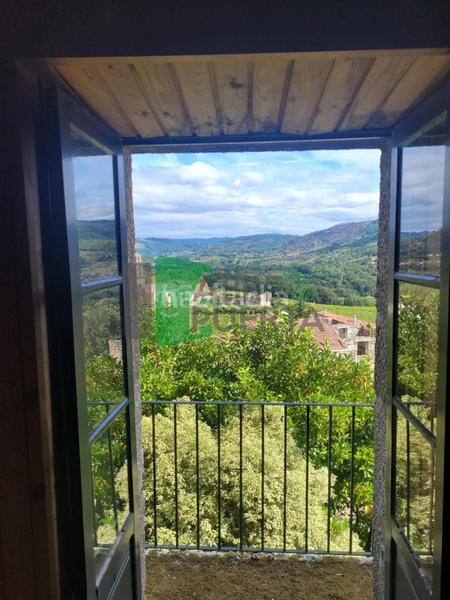 Foto e7736c54-25da-4b52-8ca3-512f2e00a5cb. Casale con riscaldamento in Beade