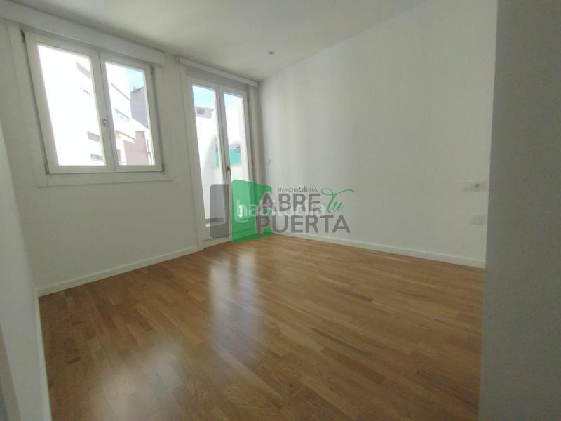 Foto b200535f-98da-4d2a-adb7-1cbebc586af3. Location duplex avec chauffage dans Casco Viejo Ourense