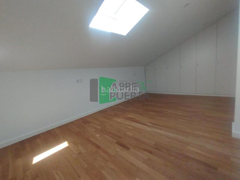 Foto d1b08c37-b6cc-4034-b49c-d7f815fcb3f1. Location duplex avec chauffage dans Casco Viejo Ourense