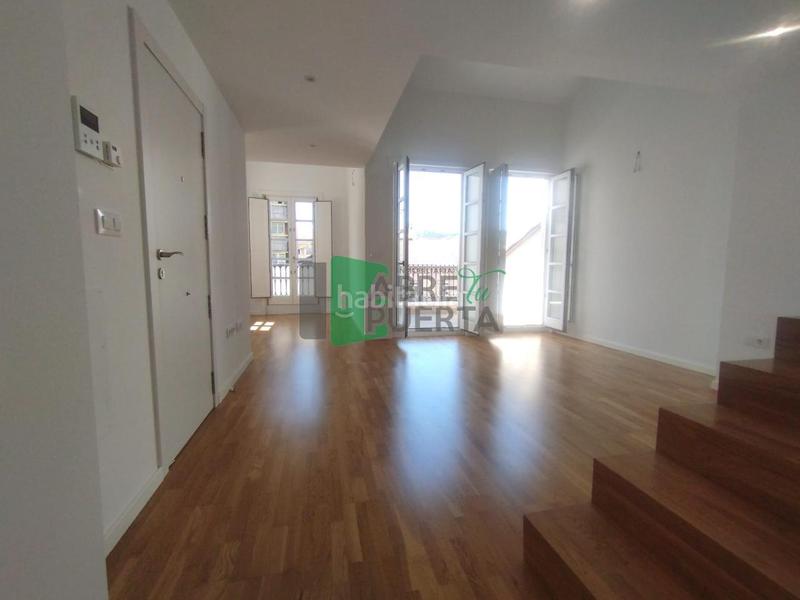 Foto e5610d94-082b-461f-b540-522bd72a2f6a. Location duplex avec chauffage dans Casco Viejo Ourense