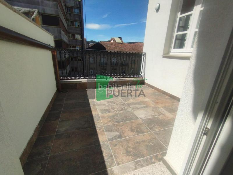 Foto f8c9e646-8433-4d90-9459-1bcd9156d74d. Location duplex avec chauffage dans Casco Viejo Ourense