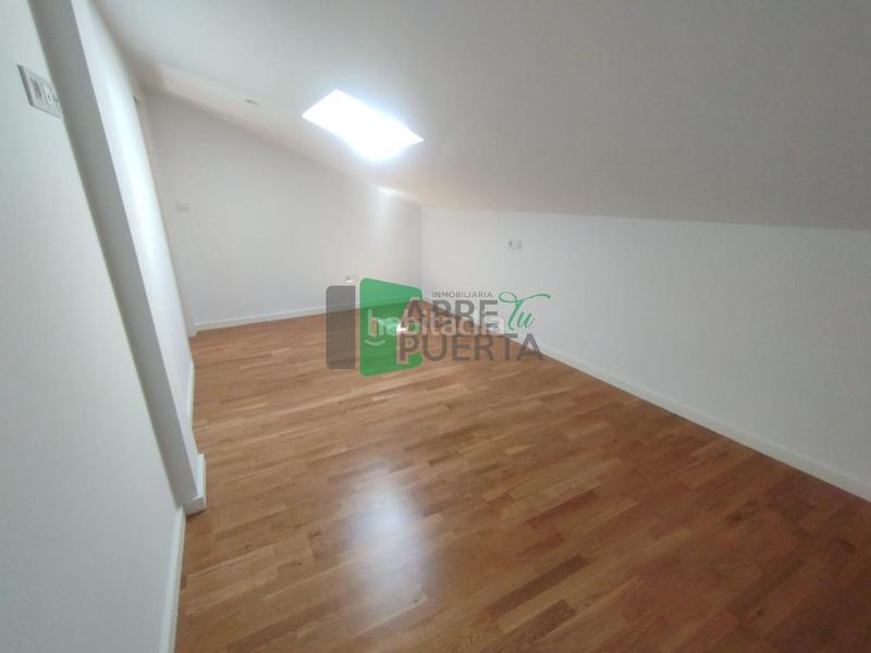 Foto b8d891b2-7fba-4f5a-8085-04ed3526c20b. Miete zweistöckige wohnung mit heizung in Casco Viejo Ourense
