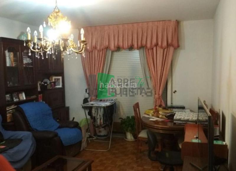 Foto ddb29216-d367-4a4e-b23e-e89c09459f56. Appartement avec chauffage dans As Lagoas Ourense
