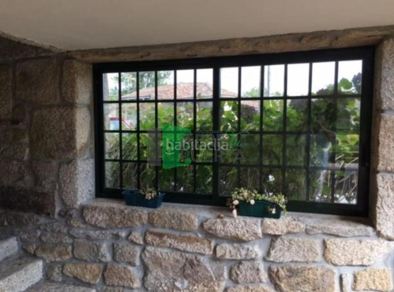 Foto 255c1c2b-3148-4286-90bc-a6e4dc578d1f. Casa amb calefacció aparcament a Coles