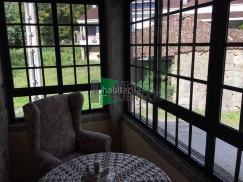 Foto 39ada804-5d73-48b1-8769-a537ff96bfeb. Casa amb calefacció aparcament a Coles